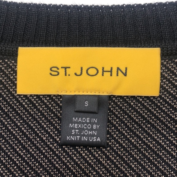 St. John Panther Print Black Jacquard Sweater - Picture 3 of 12
